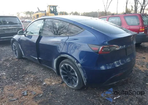 2022 Tesla Model Y Long Range Dual Motor All-Wheel Drive from USA, damaged, VIN 7SAYGDEE5NF481398